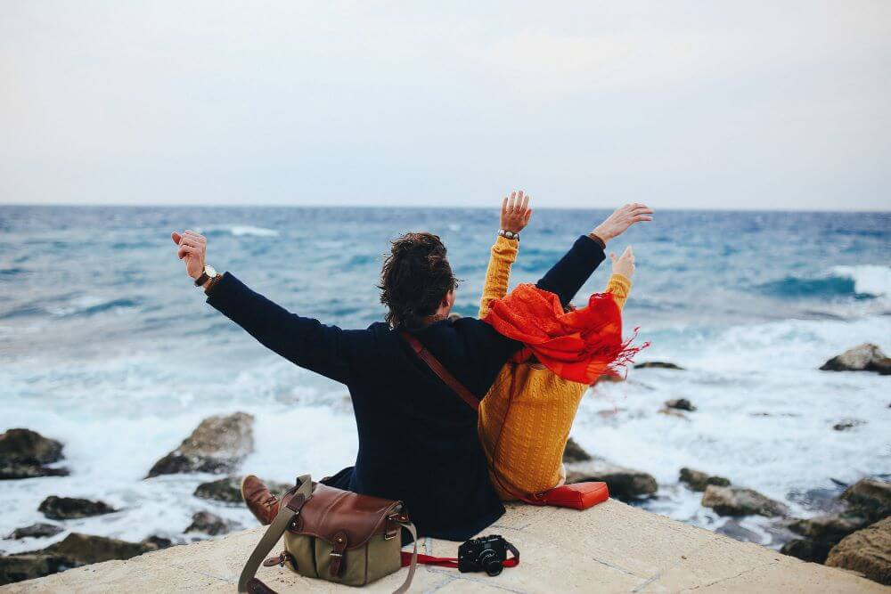 Traveling This Holiday Season? Here’s How to Make Every Journey Enjoyable