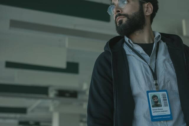 Employee Identification In The Workplace: Practical Details That Make A Difference